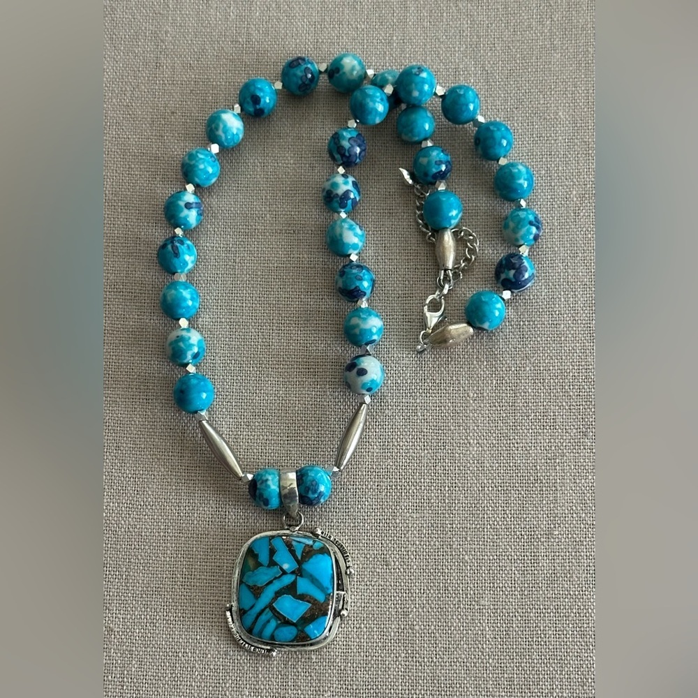 20 inch Blue & Gray Rain Flower Jade Bead Necklace NWOT - Picture 8 of 15